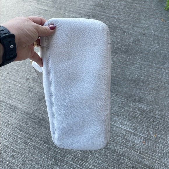 Michael Kors white "Bowery" purse shoulder bag - Picture 6 of 9